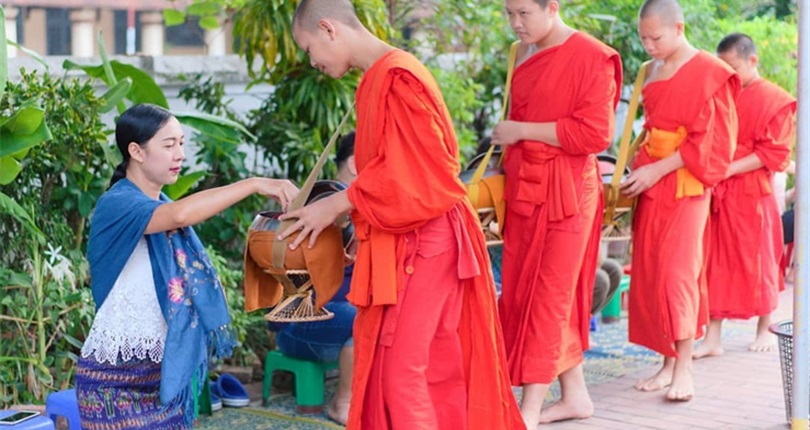 Great Laos And Vietnam 15 Days